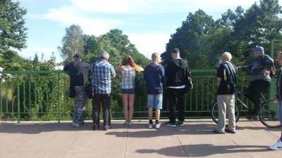 Wałbrzych: Tłumy turystów czekają na „złoty pociąg”