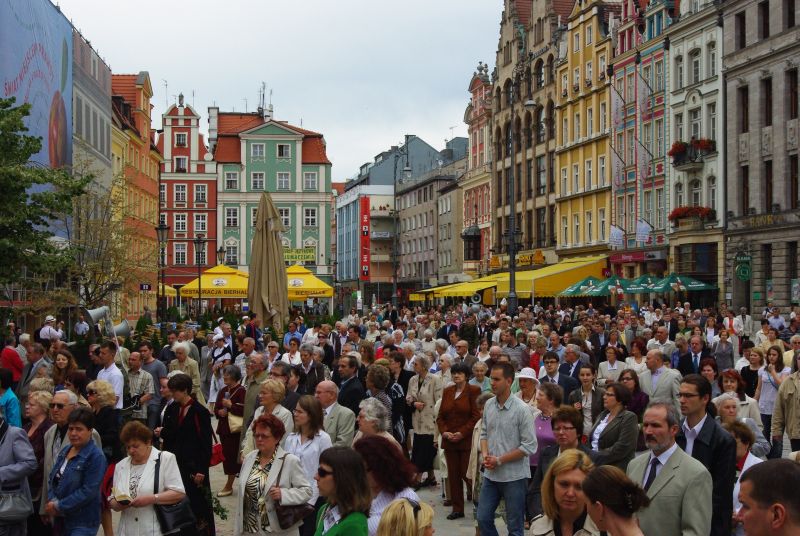 Boże Ciało we wrocławskim Rynku (Zobacz)
