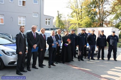 Nowe radiowozy dla policjantów z Milicza (ZDJĘCIA) - 9