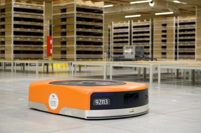 Amazon: Magazynierzy będą pracować z robotami (FOTO) - 12