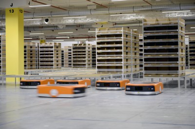 Amazon: Magazynierzy będą pracować z robotami (FOTO) - 24