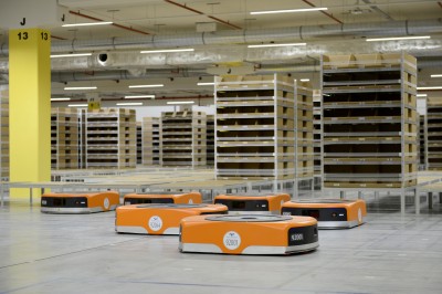Amazon: Magazynierzy będą pracować z robotami (FOTO) - 25