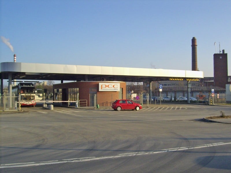Brzeg Dolny: Wyciek chlorowodoru w zakładach Rokita - fot. Ladar/Wikimedia Commons
