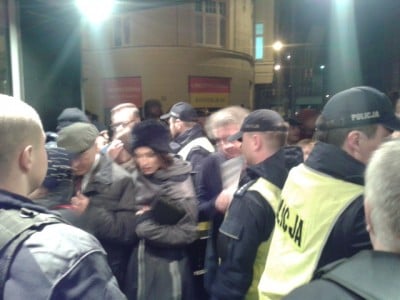 Awantura przed Teatrem Polskim we Wrocławiu (ZOBACZ) - 2