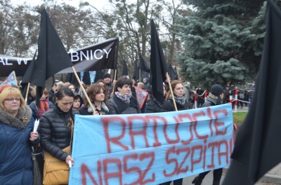 Trzebnicki szpital: Pogrzeb w internecie, protest na ulicy - 3