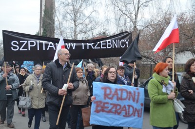 Trzebnicki szpital: Pogrzeb w internecie, protest na ulicy - 5