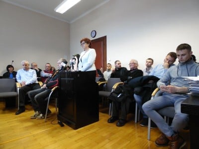 Skończyli studia z dyplomem i długiem - 6