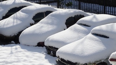 Samoch&oacute;d i zima (PORADNIK)