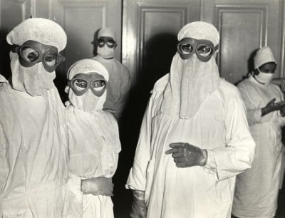 Z ARCHIWUM: Epidemia ospy we Wrocławiu (UNIKATOWE ZDJĘCIA) - 9