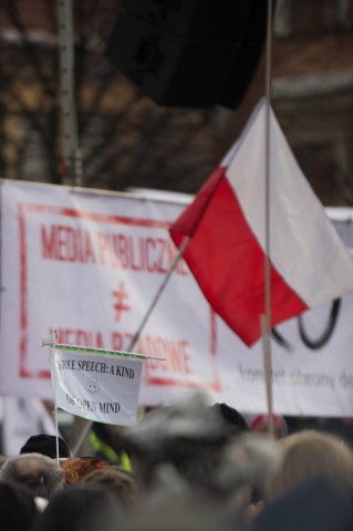 Manifestacja KOD we Wrocławiu (ZOBACZ ZDJĘCIA) - 3