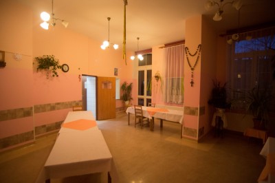 Zniszczył go socjalizm, dobił kapitalizm, uratują zakonnice? - 26