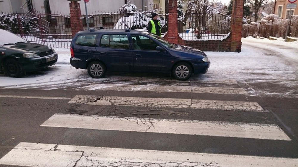 Drodzy kierowcy, tak się nie robi!