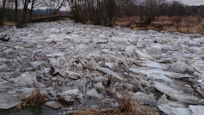 2,5-kilometrowa kra na Bobrze [Foto] - 2