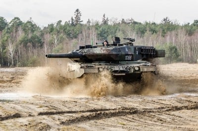 Armia się szkoli. Na 60 tonowych czołgach (GALERIA) - 16
