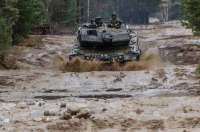 Armia się szkoli. Na 60 tonowych czołgach (GALERIA) - 36