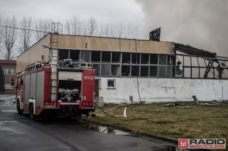 Wrocław: Pożar na terenie magazynów ABB (ZDJĘCIA) – fot. Andrzej Owczarek