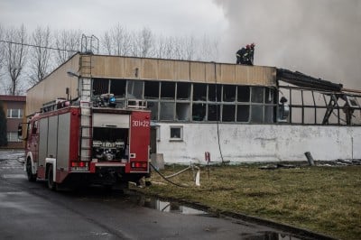 Wrocław: Pożar na terenie magazynów ABB (ZDJĘCIA) - 0