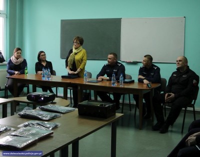 Nowe wyposażenie specjalistyczne dla policyjnych antyterrorystów - 5