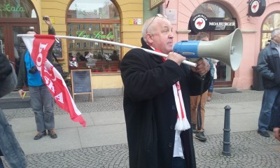 W obronie Lecha Wałęsy na Placu Solnym we Wrocławiu [FILM i ZDJĘCIA] - 7