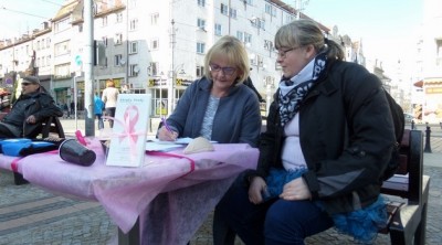 100 motocyklistek w różowych spódniczkach przejedzie przez Wrocław - 4