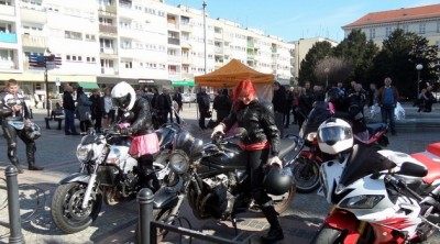 100 motocyklistek w różowych spódniczkach przejedzie przez Wrocław - 6