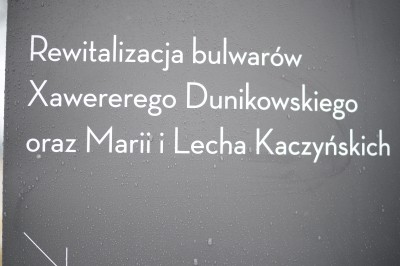 Murek na bulwarze "Xawererego" poprawiony. Czas na tablicę! - 0