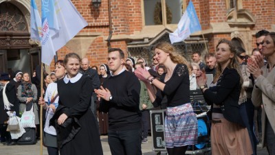 Symbole Światowych Dni Młodzieży już oficjalnie we Wrocławiu