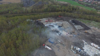 Wałbrzych: Pożar na terenie Mo-Bruku  [ZDJĘCIA i FILM Z DRONA] - 15