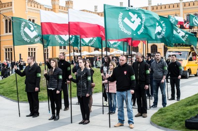 Spalili zdjęcie prezydenta Wrocławia - sprawa trafi do prokuratury? - 0
