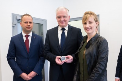 Jarosław Gowin zwiedzał laboratoria we Wrocławskim Parku Technologicznym