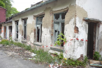 Wałbrzych: Porzucona fabryka porcelany zagraża ludziom - 5