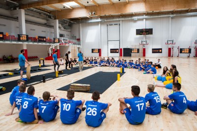 Młodzi sportowcy trenowali z gwiazdami sportu - 10