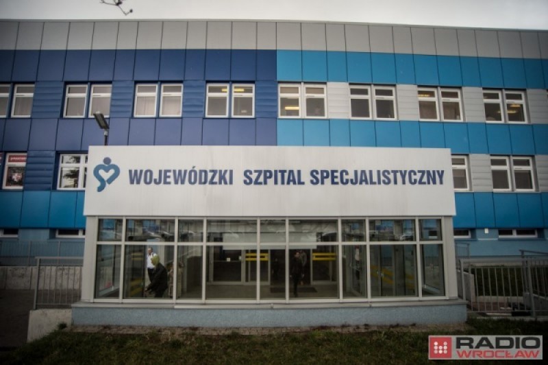 Specjaliści z Warszawy będą pracować w szpitalu w Legnicy - fot. Andrzej Owczarek