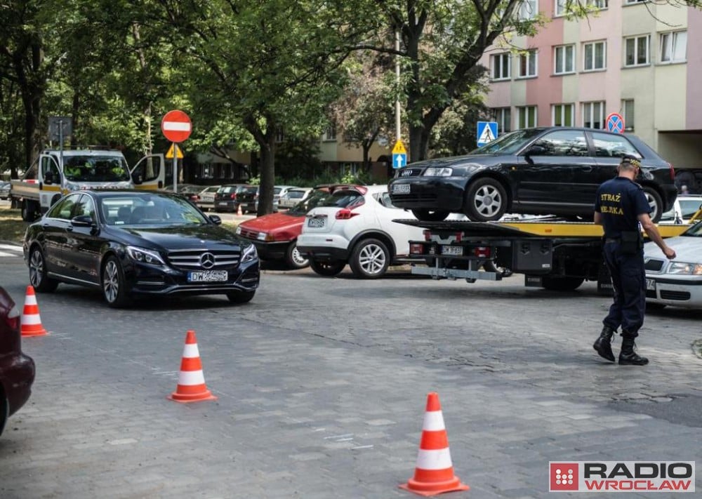Wrocław: Uwaga, straż miejska odholowuje samochody!