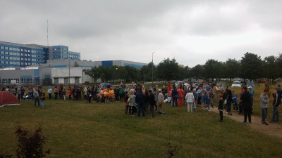 Cichy protest przyjaciół chorego Konrada z Legnicy (ZDJĘCIA) - 6