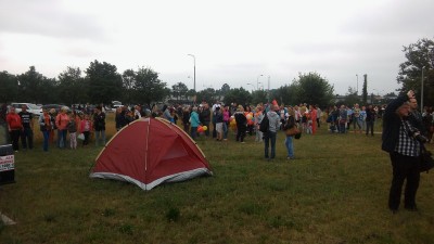 Cichy protest przyjaciół chorego Konrada z Legnicy (ZDJĘCIA) - 7