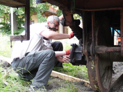 Ratują zabytkowy wagon w Karpaczu [GALERIA] - 17