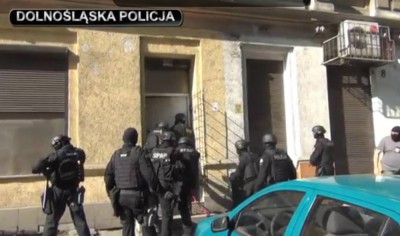 Dopalacze we Wrocławiu: Brawurowa akcja policji [FILM]