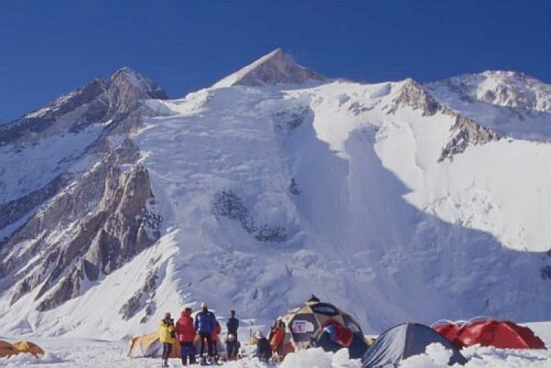 Alpinista wpadł w 10-metrową szczelinę na Gasherbrum - Olaf Rieck/wikipedia/public domain