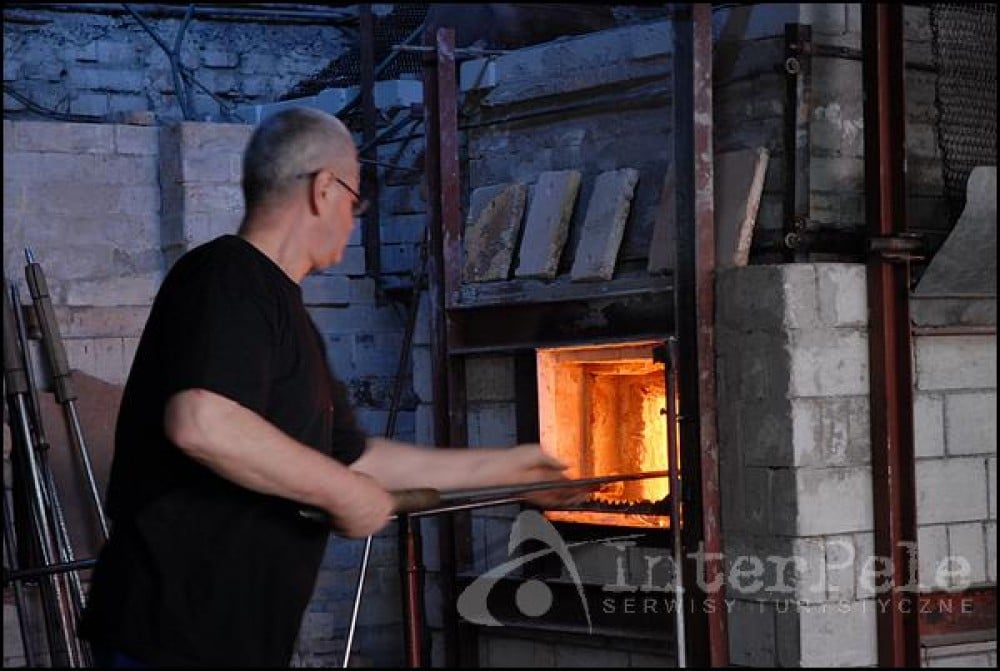 Szklarska Poręba słynie z pięknego szkła. To tutaj tworzą artystyczne wyroby (ZDJĘCIA)