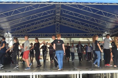 DRJ: Zabawa z kawą przy folklorze w Nowej Rudzie - 22