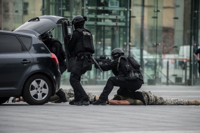 Święto Policji we Wrocławiu. Awanse i medale dla funkcjonariuszy - 32