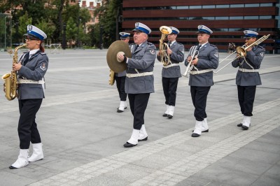 Święto Policji we Wrocławiu. Awanse i medale dla funkcjonariuszy - 6