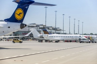 Coraz więcej lot&oacute;w z wrocławskiego lotniska