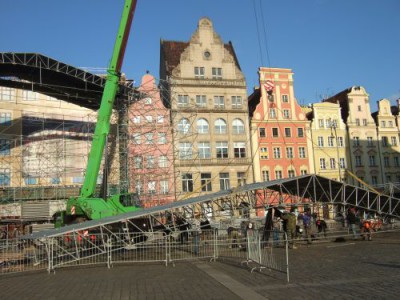 Wrocław: przygotowania do imprezy sylwestrowej (Zobacz) - 2