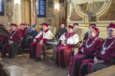 Studenci Uniwersytetu Wrocławskiego oficjalnie rozpoczęli rok akademicki - 7