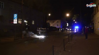 Zamieszki przed komisariatem w Miliczu - 8