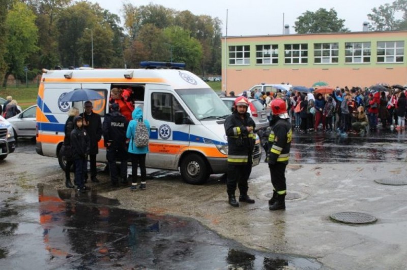 Rozpylił gaz w szkole, bo nie chciał pisać sprawdzianu - Fot: lubin.pl