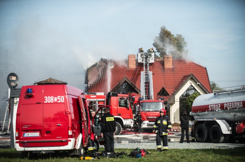 Sytuacja w fabryce zapalniczek w Radwanicach opanowana (ZOBACZ) - fot. Andrzej Owczarek