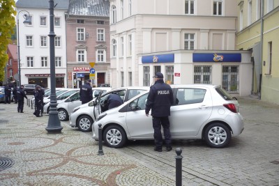 Wałbrzyska policja dostała nowe radiowozy w ramach funduszu obywatelskiego - 2